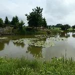 Pod Kasztanami Farmház *