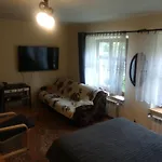 Farmház Pod Kasztanami *