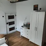 农家乐 Pod Kasztanami