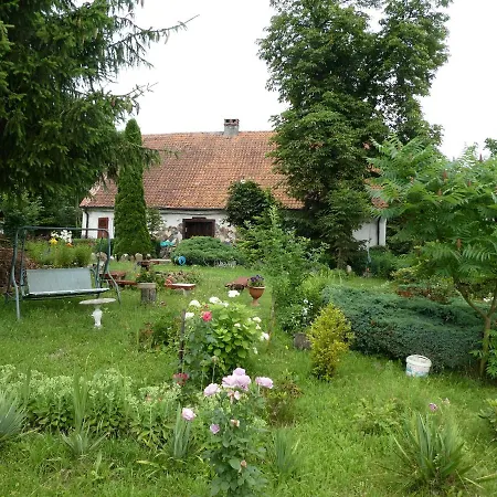 Pod Kasztanami Farm stay