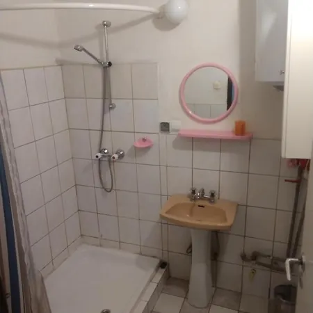 Pod Kasztanami *